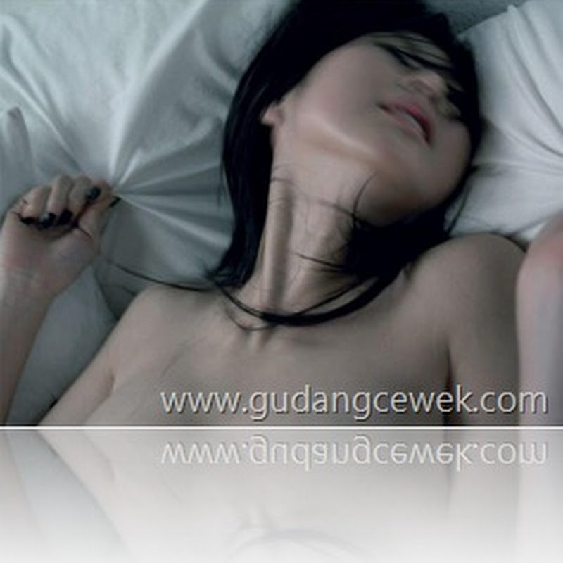 Seks Dengan Orang Yang Sedang Tidur