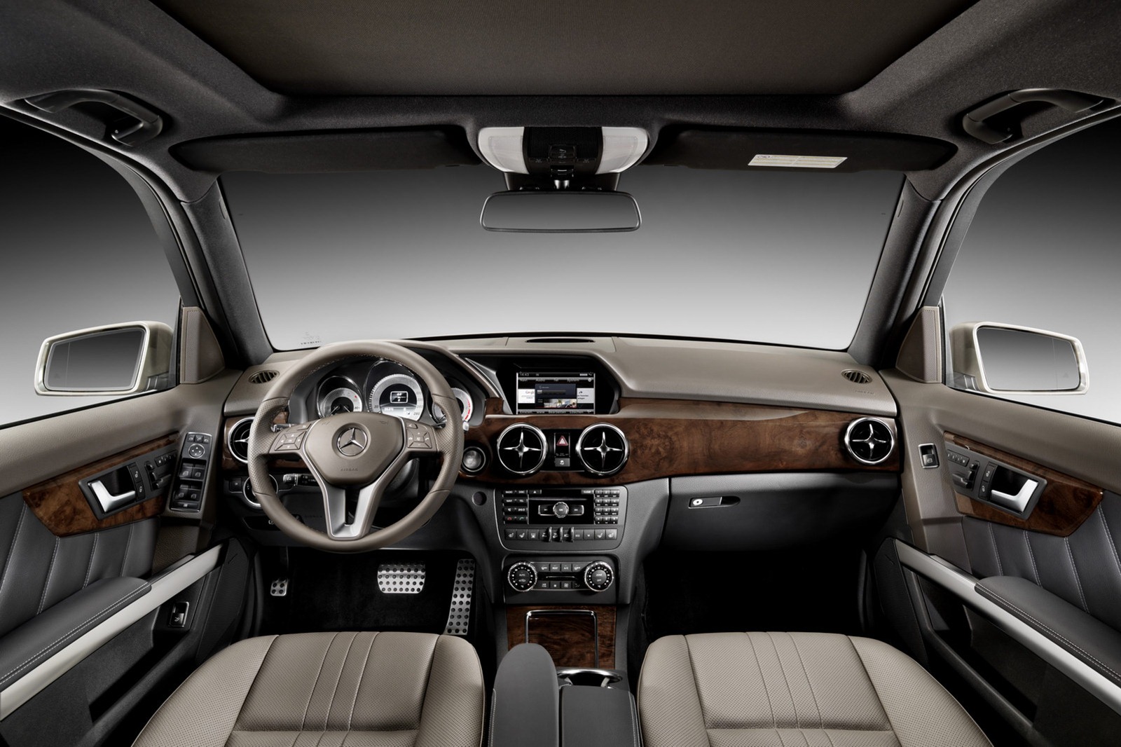 2013-Mercedes-Benz-GLK-13[2].jpg