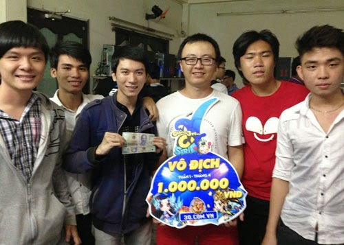 Chien doi Dlight.jpg Chien doi Dlight.jpg