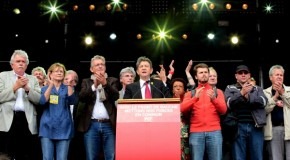 [F%25C3%25AAte%2520Humanit%25C3%25A9%25202011%2520Meeting%255B2%255D.jpg]