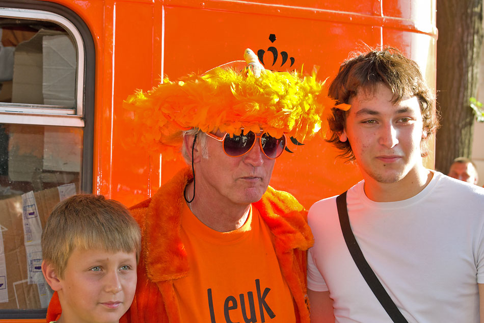 Евро 2012 по футболу. Харьков. 13 июня. Перед матчем Голландия - Германия - 16 Евро 2012 по футболу. Харьков. 13 июня. Перед матчем Голландия - Германия - 16