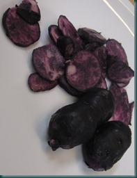 patate viova nel piatto patate viova nel piatto