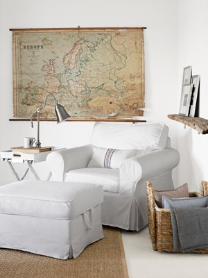 [white-chair-and-ottoman-0512-mdn7.jpg]