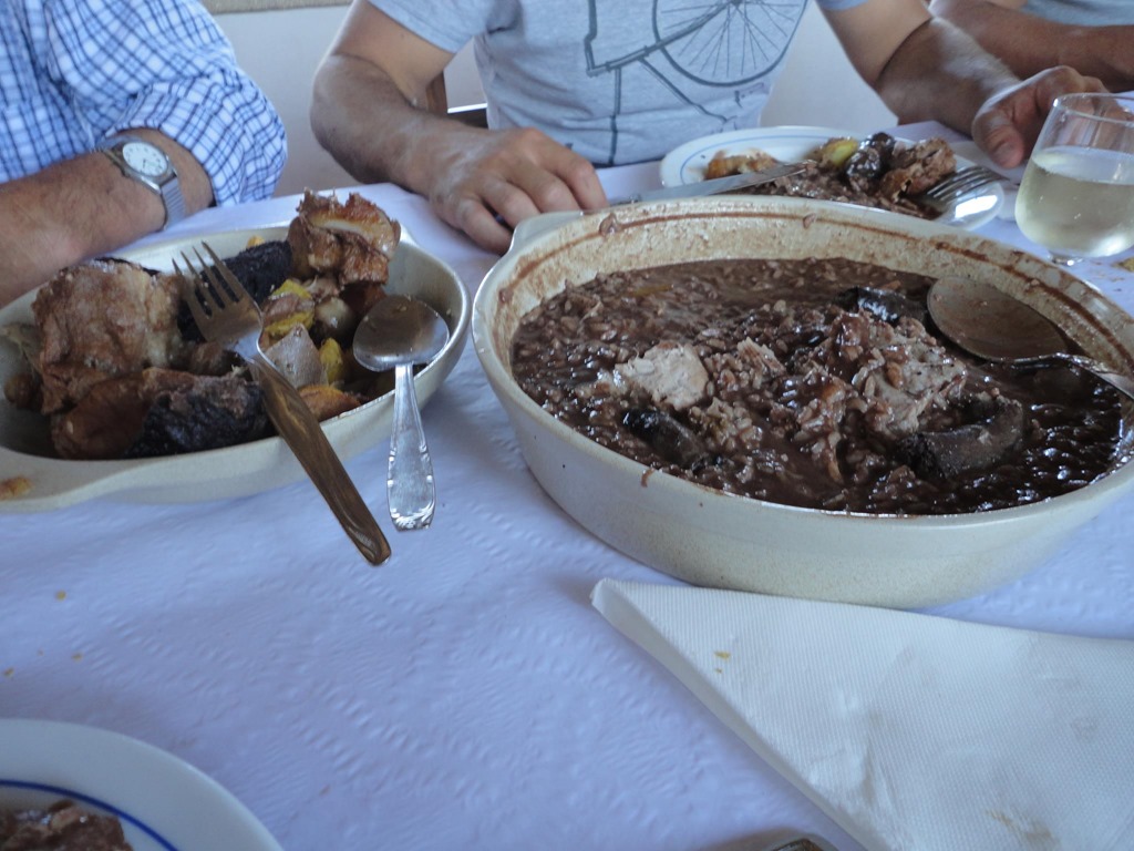 [1172596_1407542562795242_1255140467_o%255B5%255D.jpg]