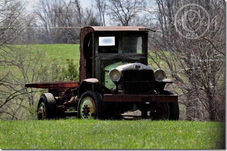 cr-old-truck-wb-3324-