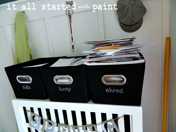 [mail_sorter_bins_entry3.jpg]