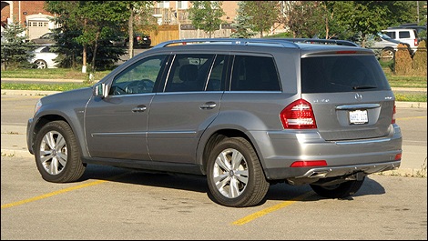 [Mercedes-Benz-GL350-2011_i05%255B2%255D.jpg]