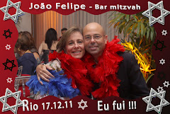 Fotos do evento João Felipe - 17.12.11. Foto numero 40 da Social Click Fotografia Digital, do Rio de Janeiro, RJ, que faz fotos divertidas, fotos malucas, fotos com fantasias, fotos na hora, fotografia maluca, fotografia divertida com molduras personalizadas. fotos divertidas malucas foto maluca animadas animado rj rio de janeiro divertida fantasia animada casamentos bodas casamento fotografia