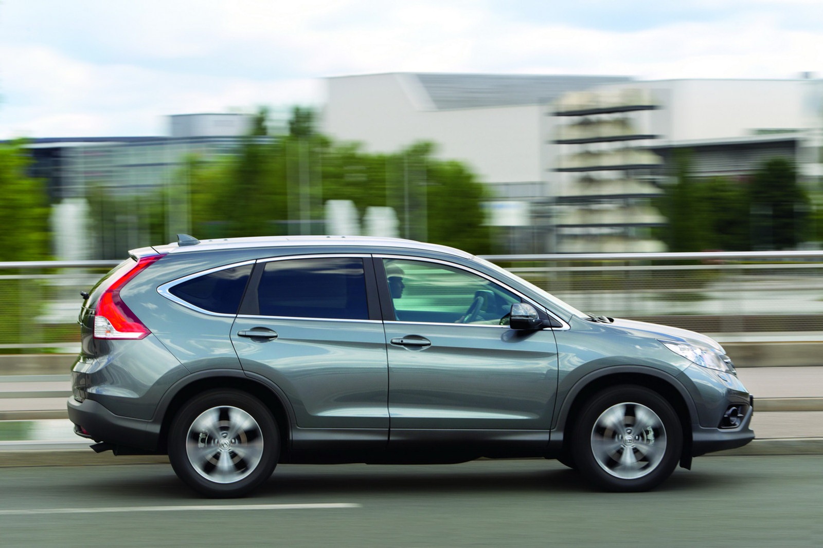 [2013-Honda-CR-V-Crossover-32%255B2%255D.jpg]