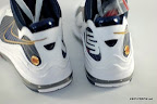nike air max lebron 7 gr white navy 10 02 Nike Air Max LeBron VII (7)   White/Navy/Gold Sample Actual Photos