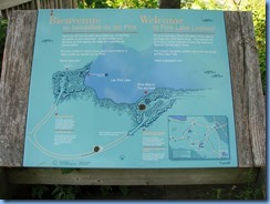 6859 Quebec - Gatineau Park - Pink Lake Lookout sign 6859 Quebec - Gatineau Park - Pink Lake Lookout sign