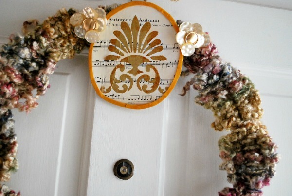 [vintage_fall_knitwreath%255B5%255D.jpg]