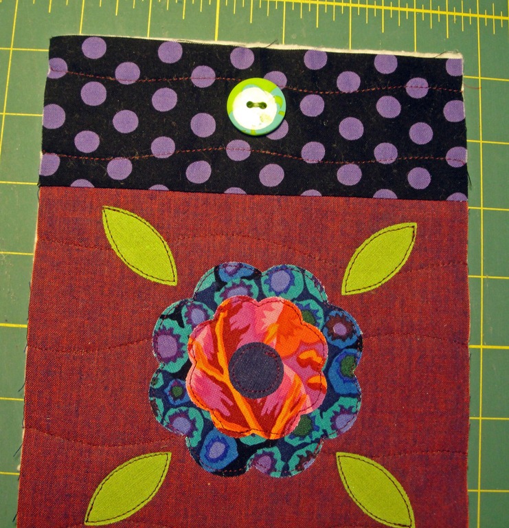 [7%2520button%2520on%2520front%2520piece%255B7%255D.jpg]