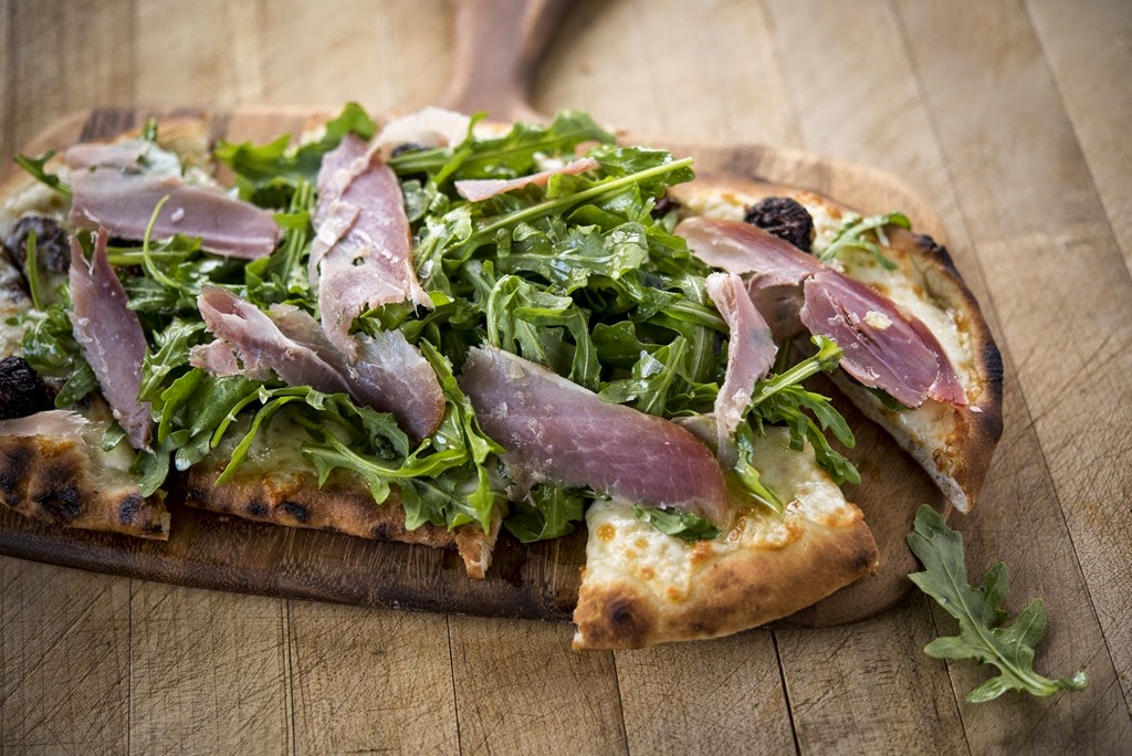 [Flatbread%2520Pizza%2520Prosciutto%2520Arugula%255B5%255D.jpg]