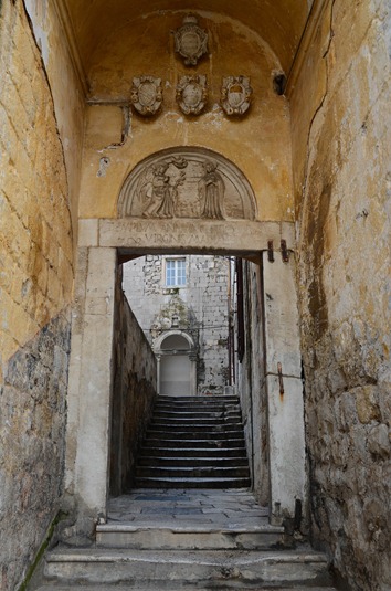 [Old%2520Town18%255B4%255D.jpg]