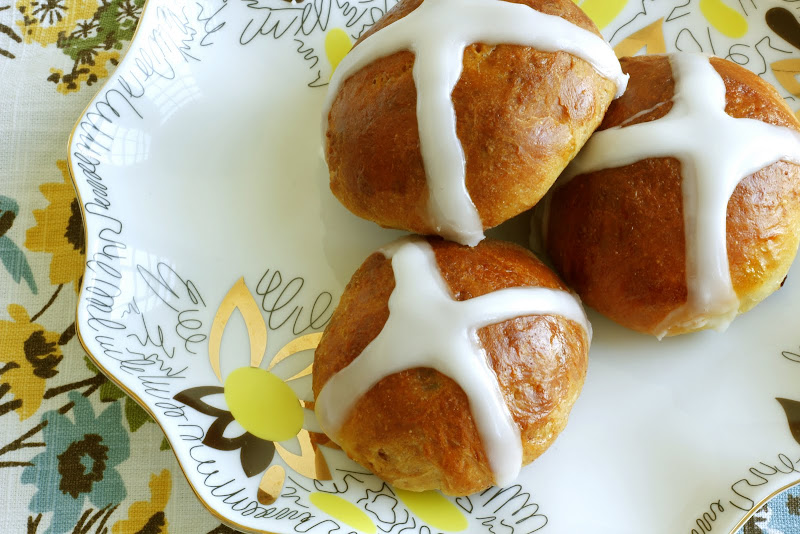 hot cross buns4 hot cross buns4