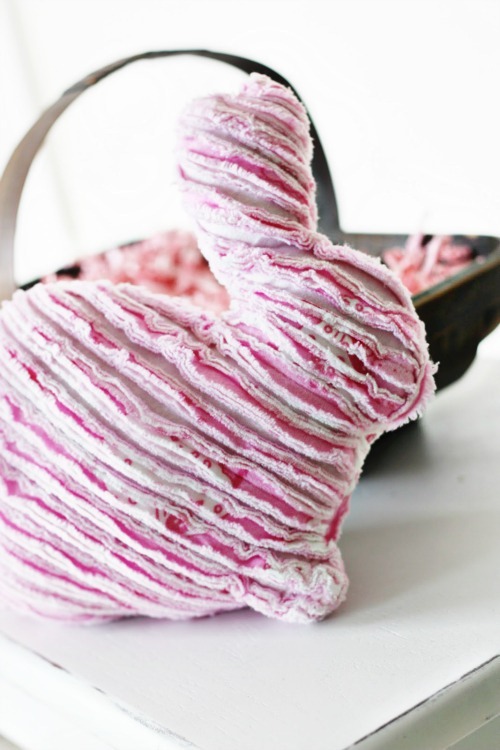 [faux%2520chenille%2520bunny%2520tutorial%2520by%2520sew%2520much%2520ado%255B4%255D.jpg]