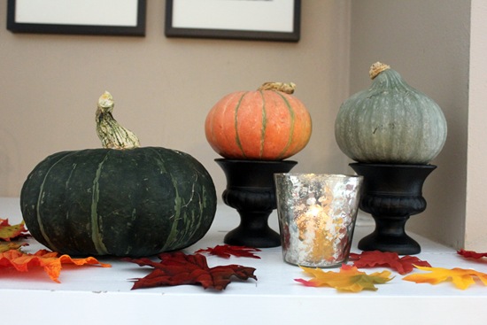 mantel-pumpkin