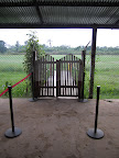We opted for the luxury of flying back to La Paz. This is at the airport in Rurrenabaque, bringing new meaning to the term "Departure Gate".