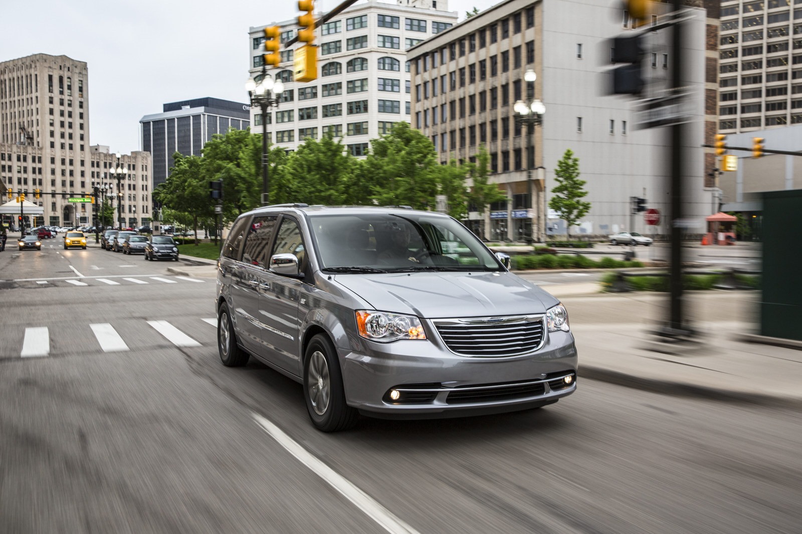[2014-Chrysler-Town%2526Country-30th-Anniversary-9%255B2%255D.jpg]