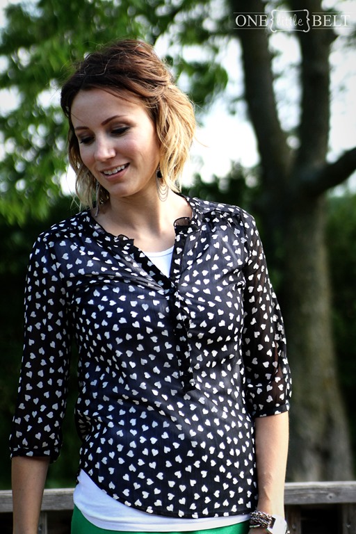 [black-white-heart-print-top.jpg]