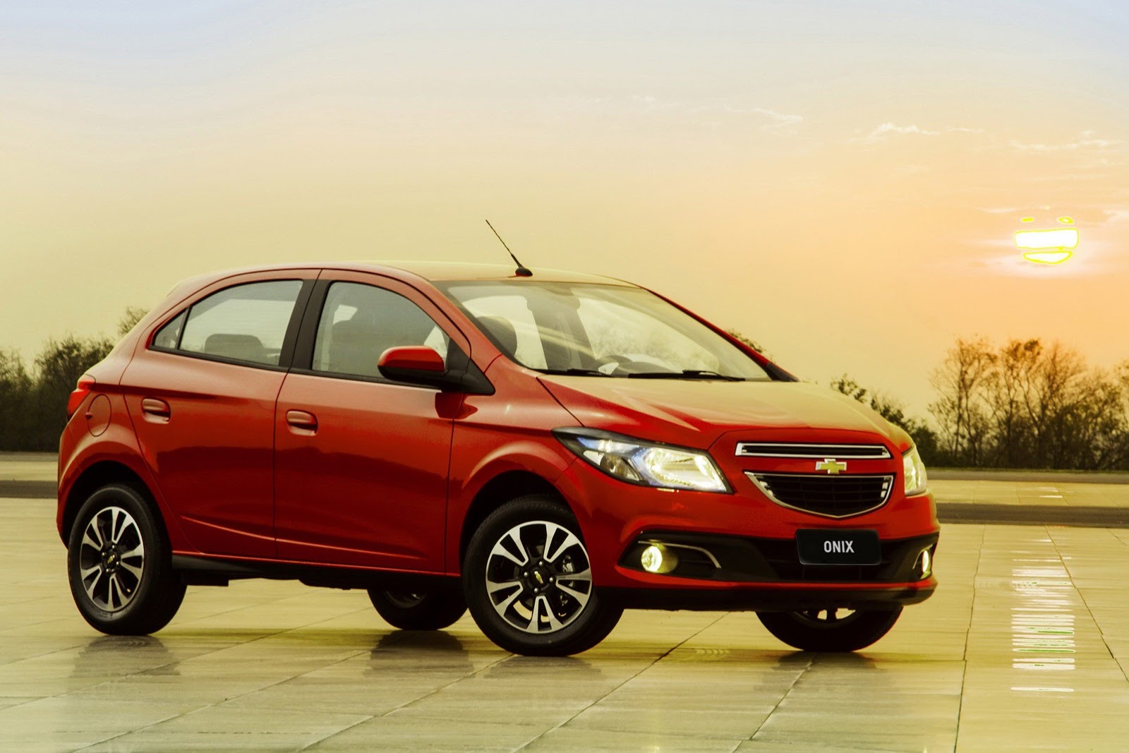 [Onix%2520-%2520Small%2520Hatchback%2520Tailed%2520for%2520Brazil%255B3%255D.jpg]