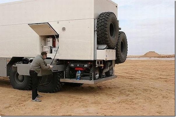 Caminhão perfeito para uma viagem no deserto (11) Caminhão perfeito para uma viagem no deserto (11)