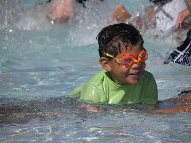 Papi swim time