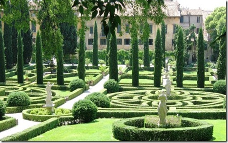 4840998-The_garden_with_Palazzo_Giusti_at_the_back_Verona