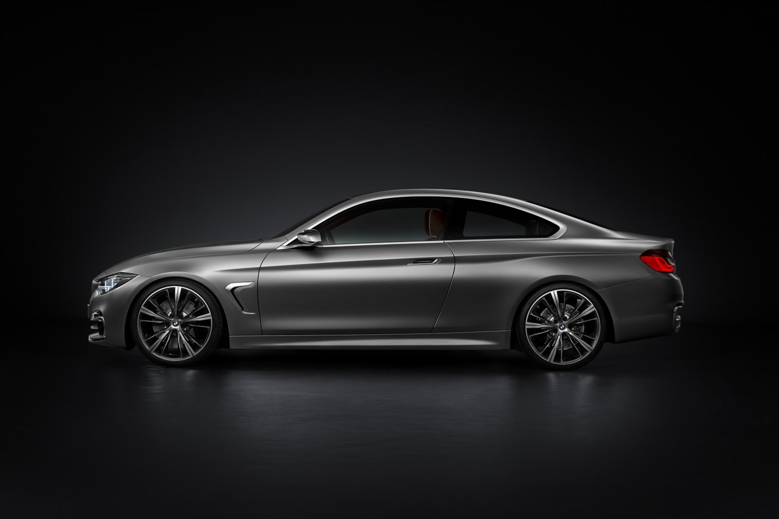 2014-BMW-4-Series-Coupe-28[2].jpg