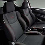 2012 Suzuki Swift Sport 005.jpg