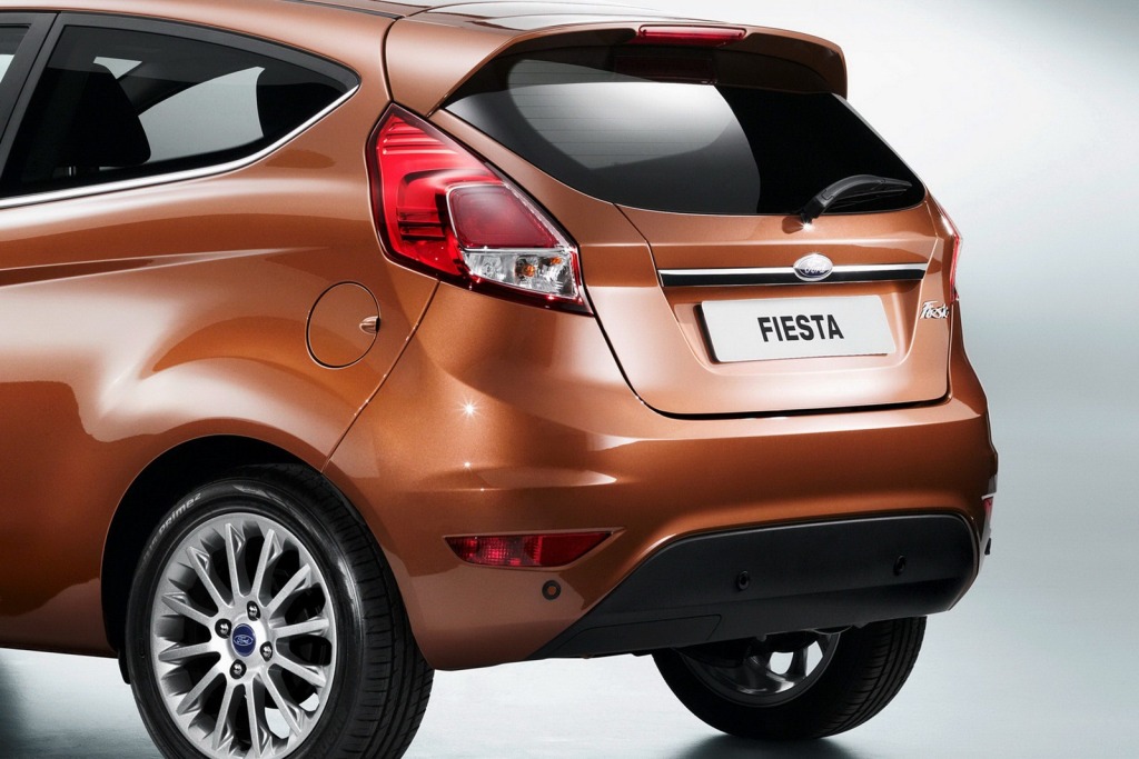 2013-Ford-Fiesta-Facelift-9.jpg?imgmax=1800
