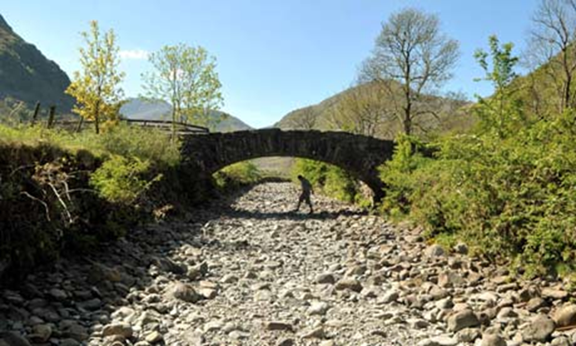 The River Derwent was bone dry at Seathwaite on 3 May 2011. England has had its driest May in a century. Paul Kingston / NNP