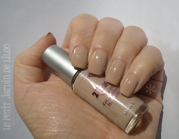 003-2true-nail-polish-nude-shade-11-review-swatch