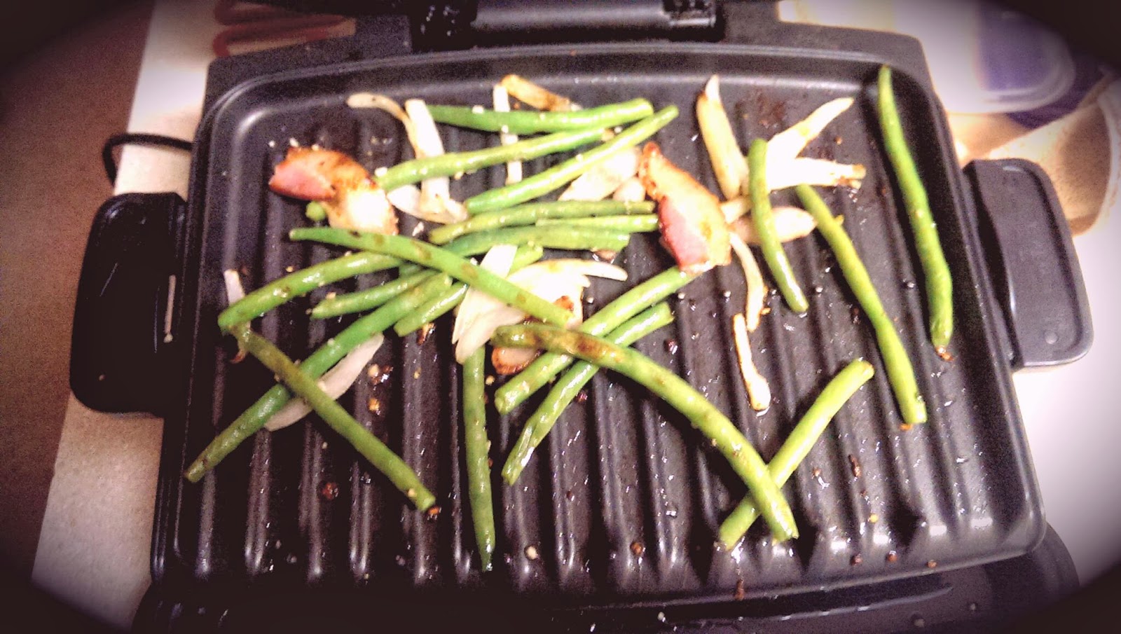 The Crafty Lesbo Grilled Green Beans, Foreman Style