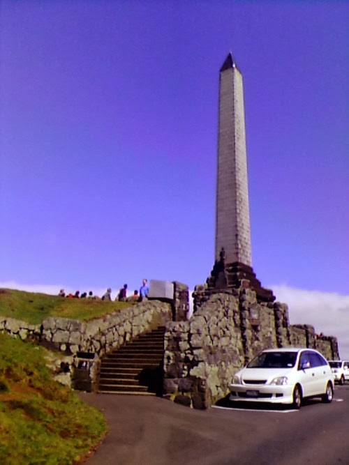 [one%2520tree%2520obelisk%2520monument%255B24%255D.jpg]