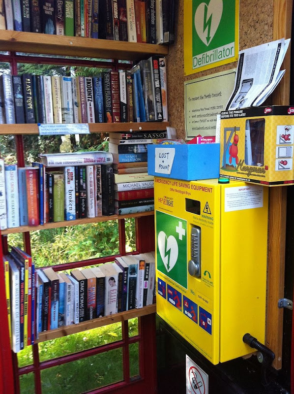 telephone-box-library-13 telephone-box-library-13