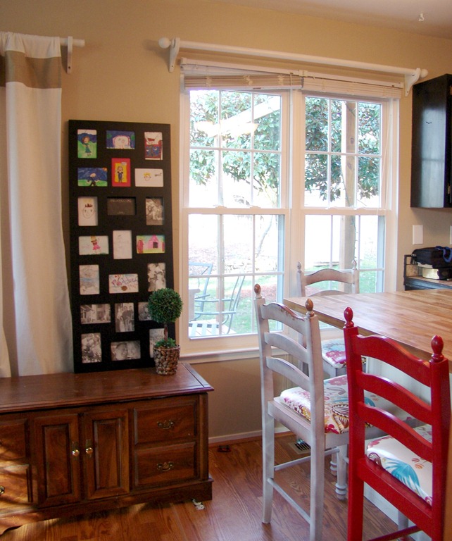 [kitchen%2520window%2520and%2520barstools%255B5%255D.jpg]