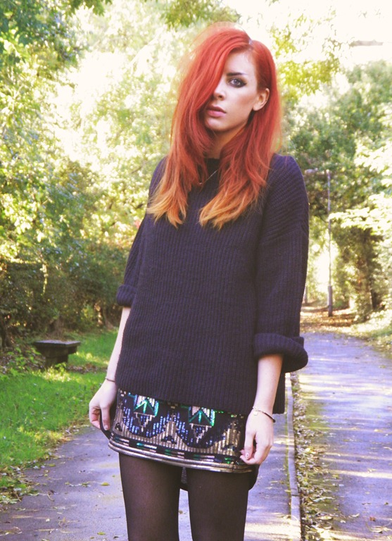 [MISSGUIDED-GREEN-AZTEC-SEQUIN-SKIRT6.jpg]