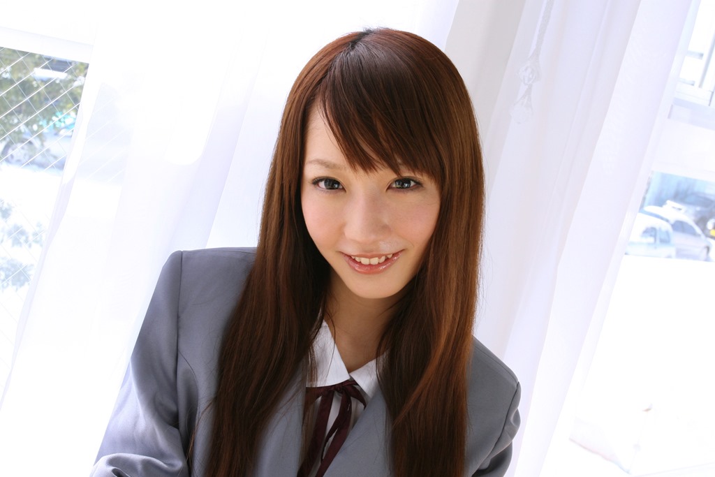 [hina-kurumi-japanese-school-girl-strips-nude-04%255B2%255D.jpg]
