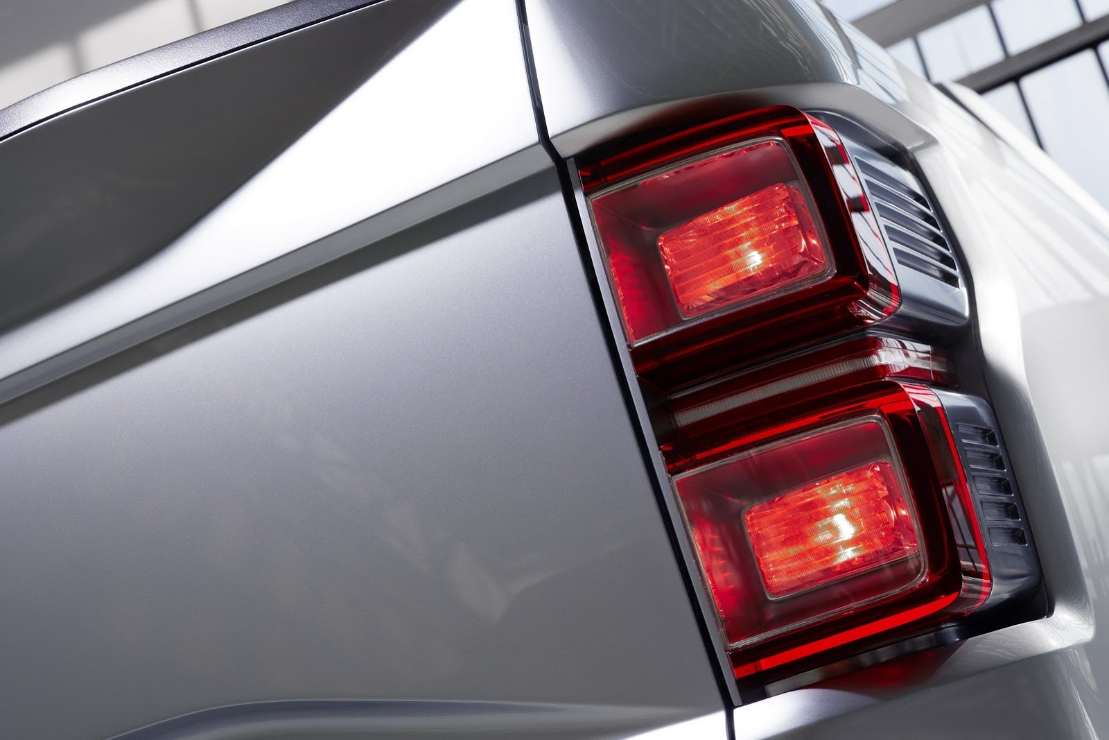 [Ford-Atlas-Pickup-Truck-Concept-37%255B2%255D.jpg]