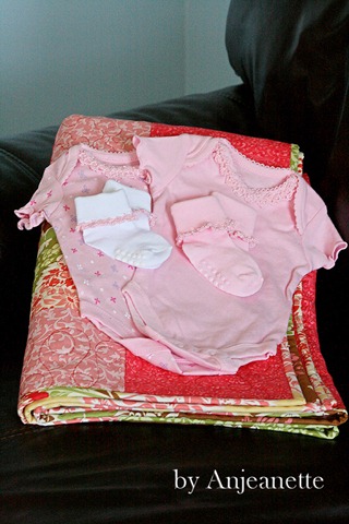 [12%2520baby%2520girl%2520gifts%255B3%255D.jpg]