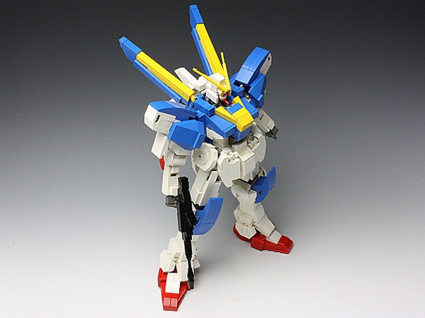 [V2%2520Gundam%255B2%255D.jpg]