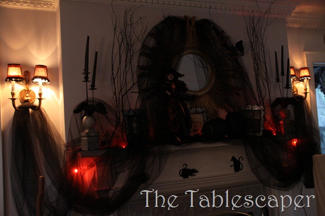 [Halloween%2520Mantel%2520072%255B3%255D.jpg]