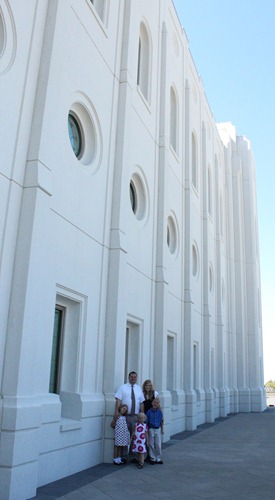 [a%2520temple%2520e%255B4%255D.jpg]