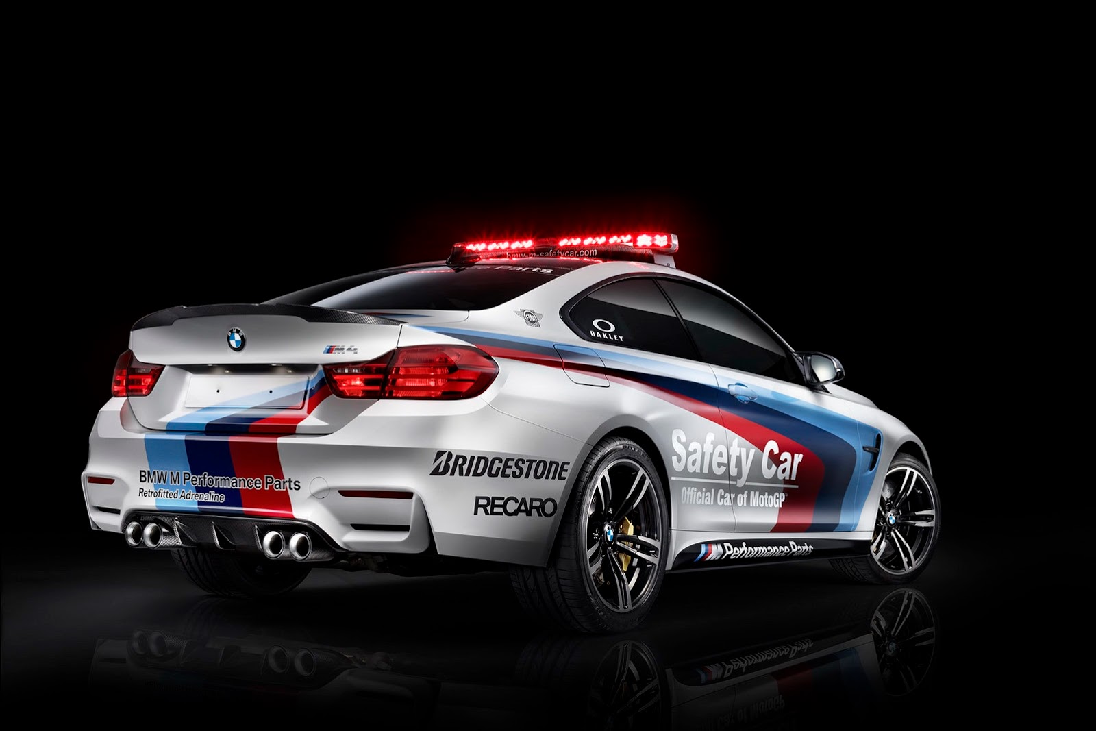 BMW-M4-Moto-GP-3%25255B2%25255D.jpg