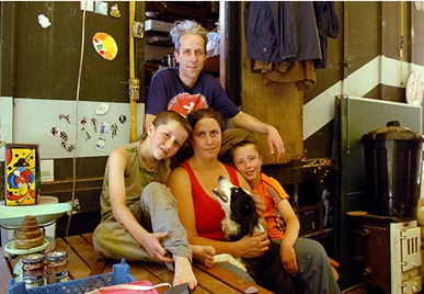 GAZETTE
Dinah and Stig Mason with sons Yosse 8 Dahli 9 and MKoo the dog at their lorry home.
DINAH 07887 727338
STIG 07986 621303
MARCUS THOMPSON GAZETTE
Dinah and Stig Mason with sons Yosse 8 Dahli 9 and MKoo the dog at their lorry home.
DINAH 07887 727338
STIG 07986 621303
MARCUS THOMPSON