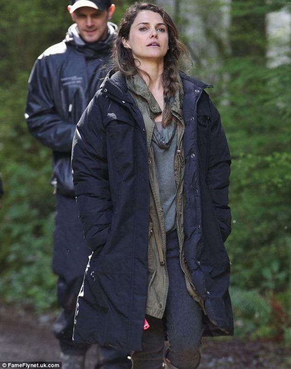 Andy Serkis és Keri Russell A majmok bolygója folytatásának forgatásán 02