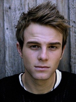 nathaniel-buzolic