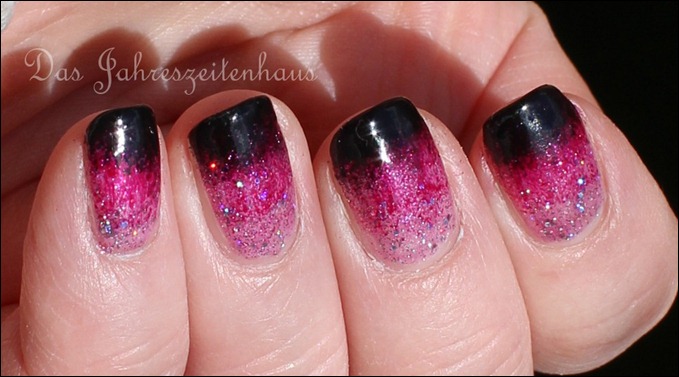Black Pink Glitter Gradient Nails 2